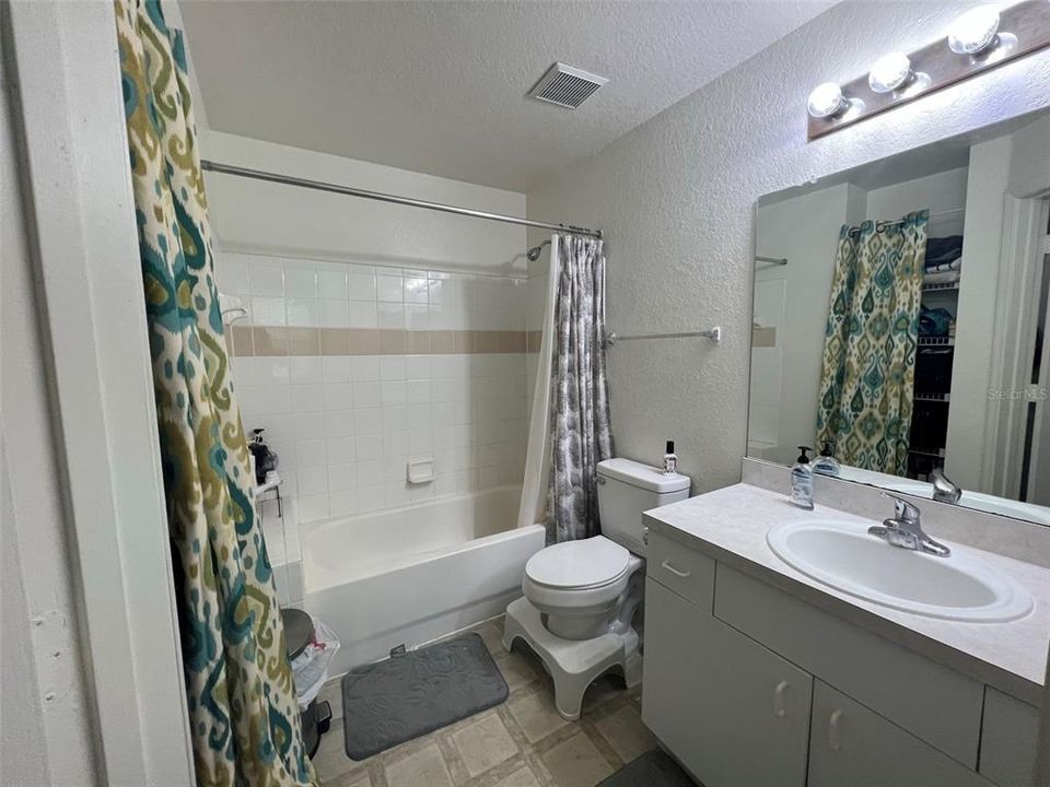 For Rent: $1,500 (2 beds, 2 baths, 1144 Square Feet)