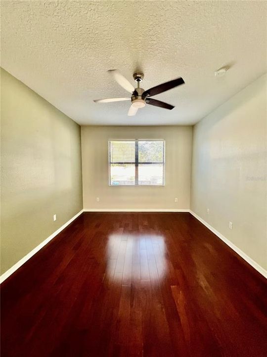 For Rent: $3,100 (4 beds, 3 baths, 2222 Square Feet)