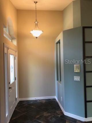 For Rent: $2,495 (3 beds, 2 baths, 1806 Square Feet)