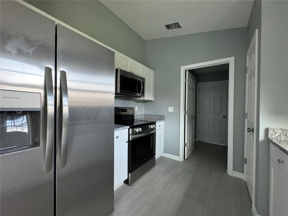 For Sale: $229,000 (3 beds, 2 baths, 1232 Square Feet)