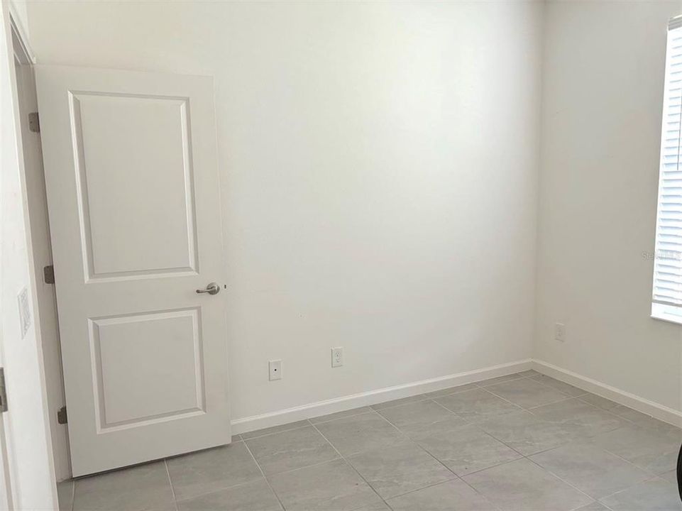 For Rent: $2,100 (3 beds, 2 baths, 1535 Square Feet)