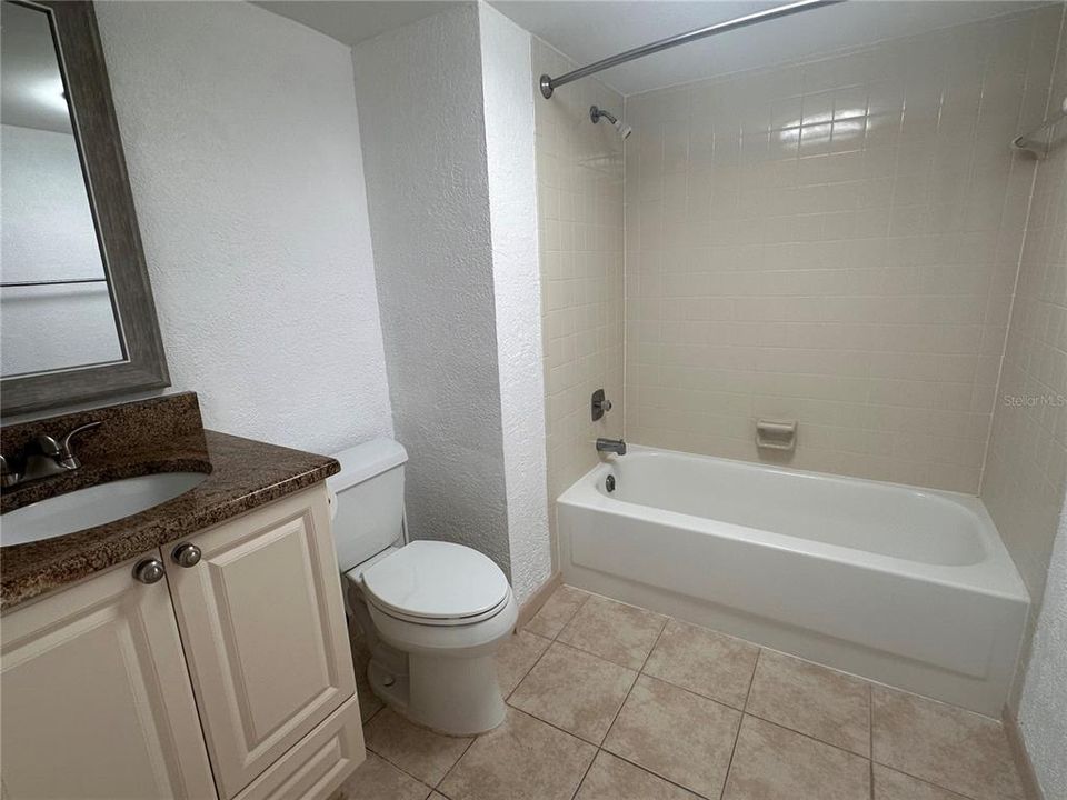 For Rent: $3,200 (2 beds, 2 baths, 1265 Square Feet)