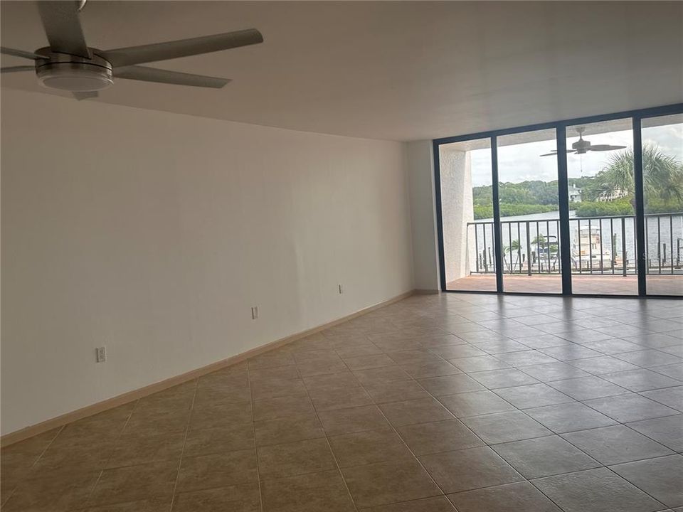 Large Living area. Inside freshly painted.