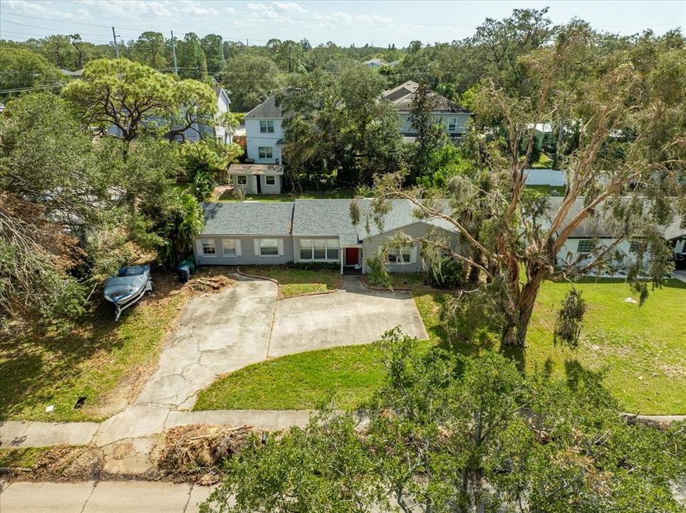 For Sale: $710,000 (4 beds, 2 baths, 1810 Square Feet)