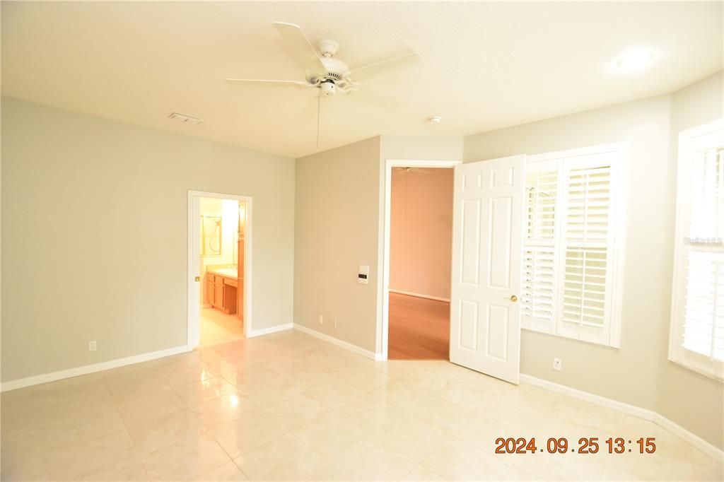 For Rent: $2,250 (3 beds, 2 baths, 1684 Square Feet)