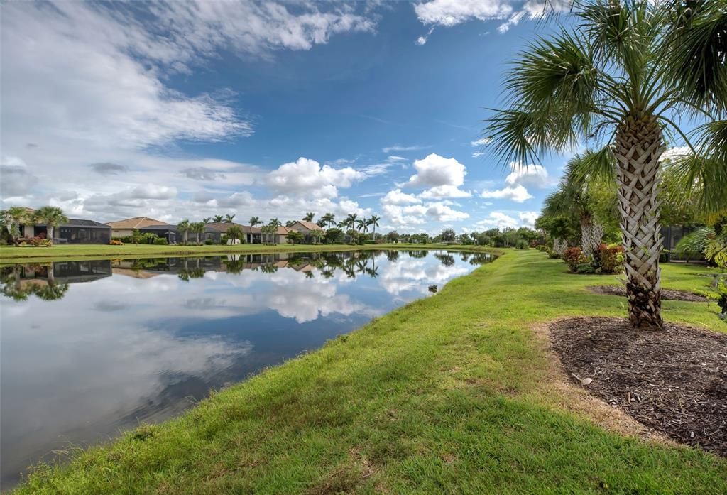 For Sale: $635,000 (3 beds, 2 baths, 1965 Square Feet)