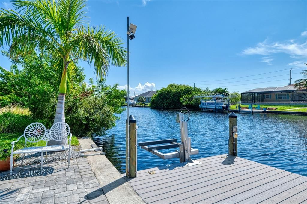 For Sale: $1,290,000 (3 beds, 3 baths, 2471 Square Feet)