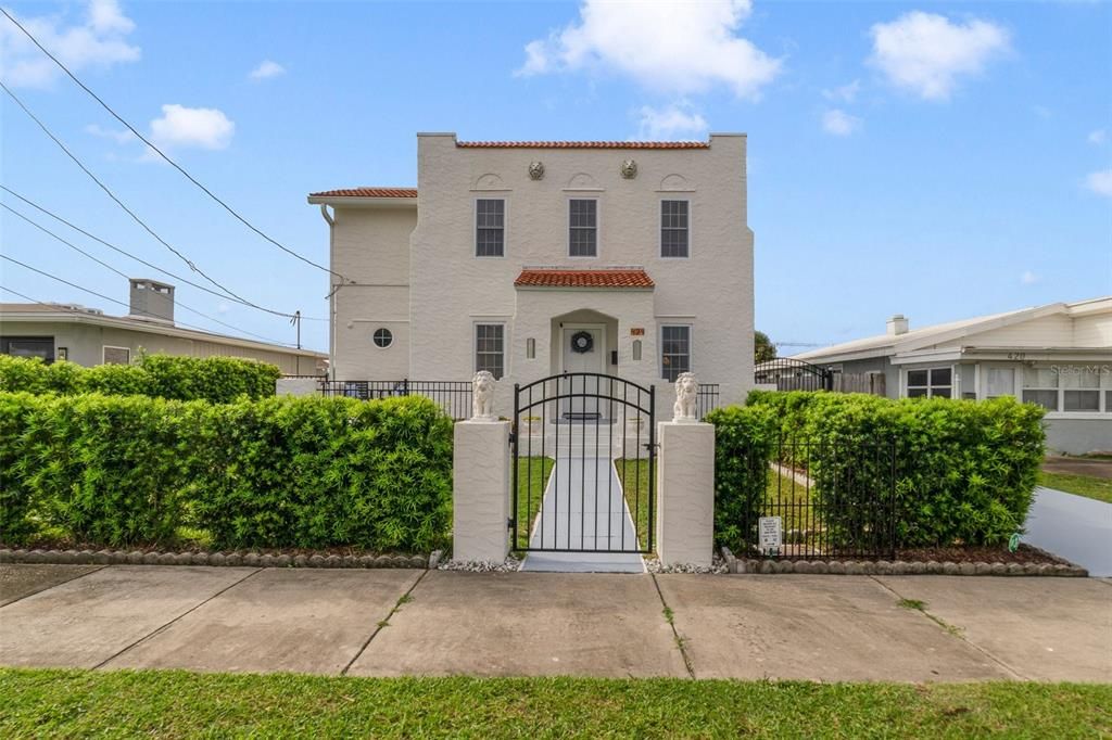 Perfectly situated off A1A and just steps from one of the most beautiful beaches in Florida, this three bedroom home has all of the charm of the 1920’s with every modern update imaginable!