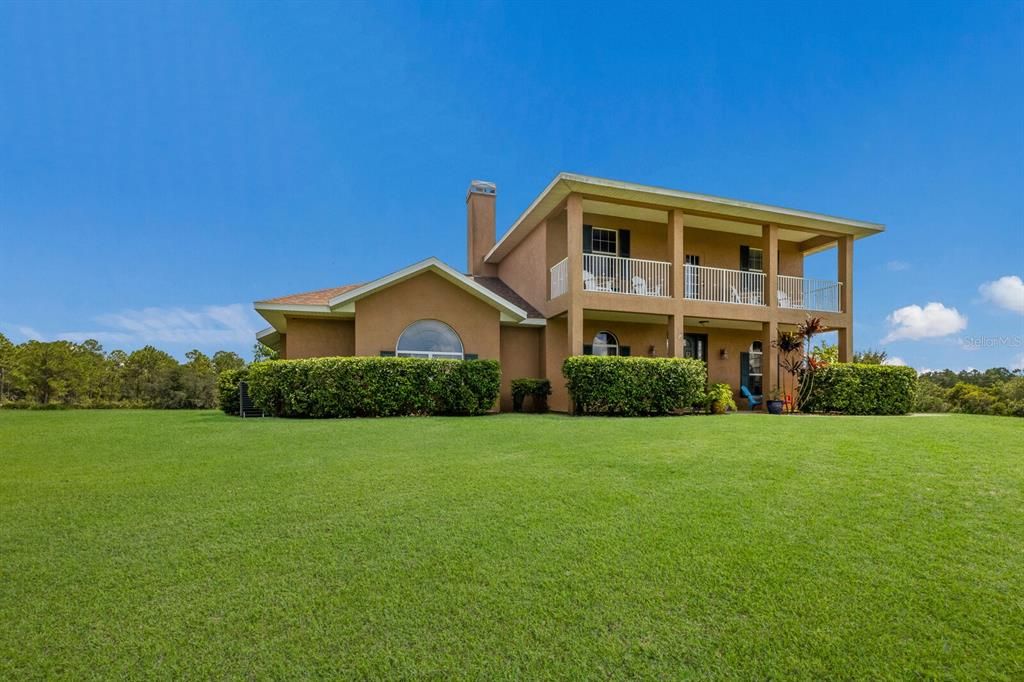 For Sale: $1,250,000 (3 beds, 2 baths, 2872 Square Feet)