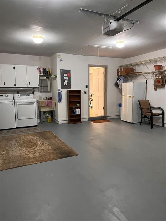 For Rent: $1,700 (2 beds, 2 baths, 1490 Square Feet)