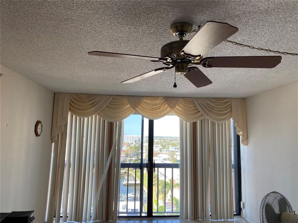 Living room/dining room with views to the West