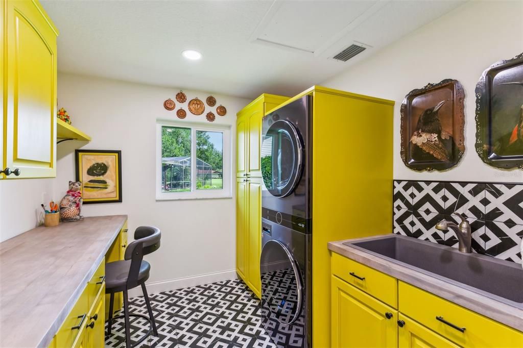 Spacious Laundry room