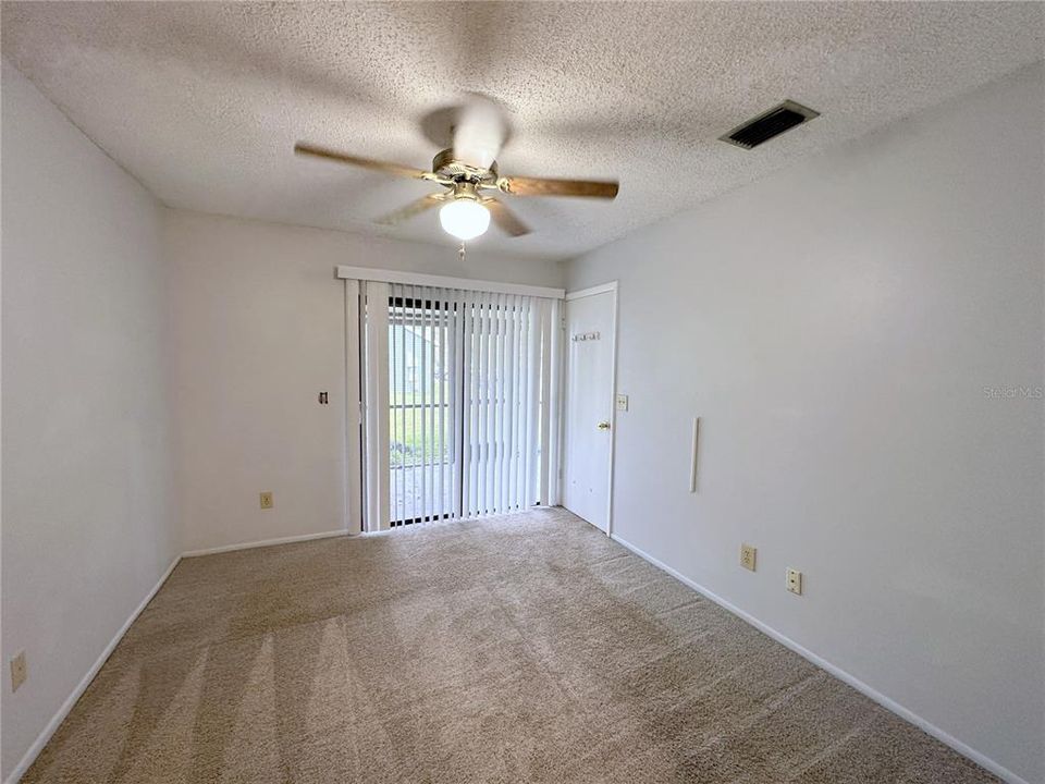 For Rent: $1,650 (2 beds, 2 baths, 1005 Square Feet)