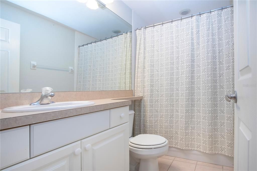 For Rent: $1,825 (2 beds, 2 baths, 1320 Square Feet)