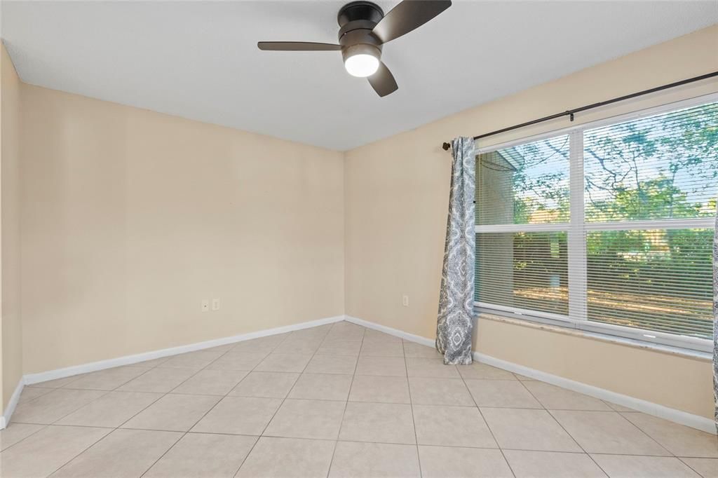 For Sale: $334,500 (3 beds, 2 baths, 1296 Square Feet)