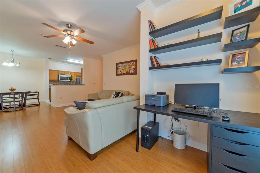 For Sale: $208,900 (2 beds, 2 baths, 1205 Square Feet)