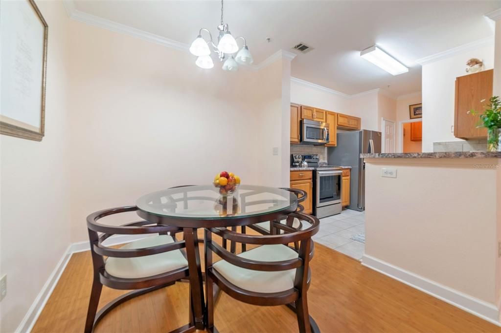 For Sale: $208,900 (2 beds, 2 baths, 1205 Square Feet)