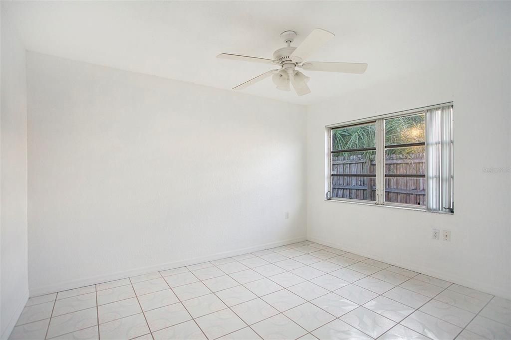 For Sale: $315,000 (3 beds, 2 baths, 1512 Square Feet)