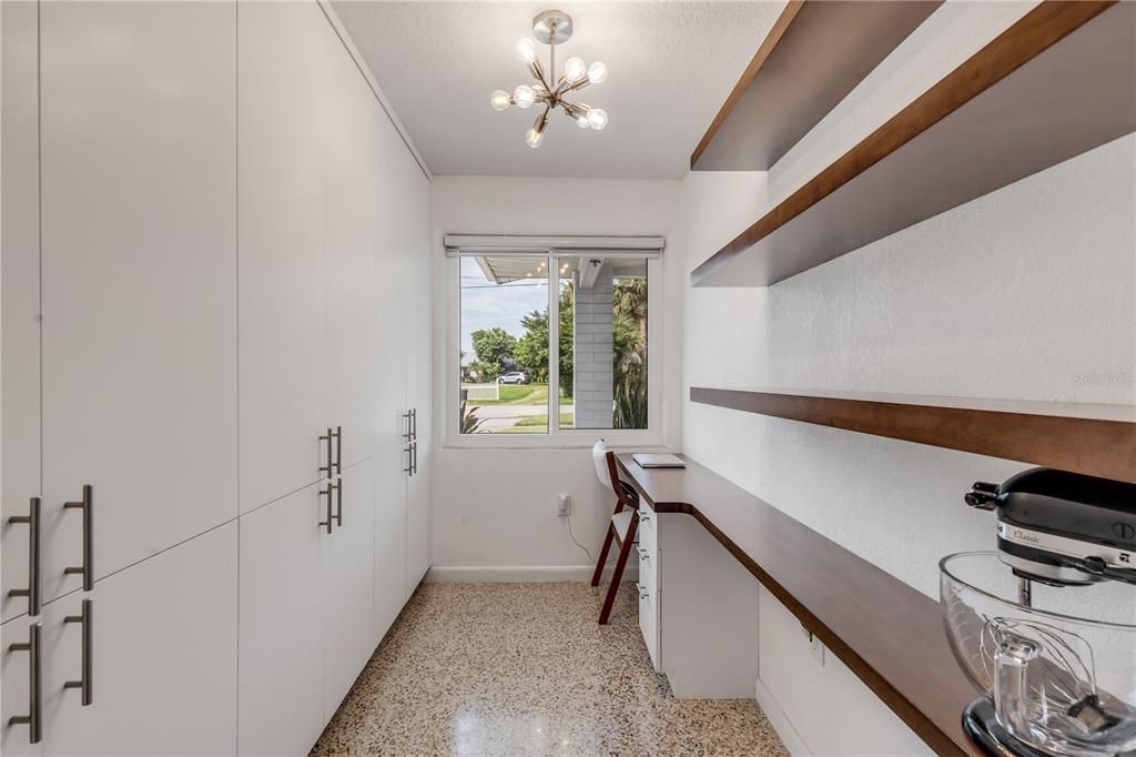 En Venta: $1,950,000 (4 camas, 3 baños, 2016 Pies cuadrados)