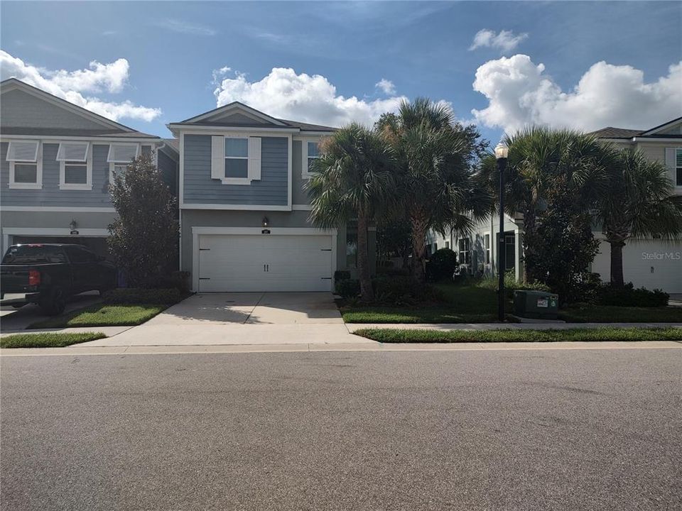 For Sale: $499,000 (3 beds, 2 baths, 1928 Square Feet)