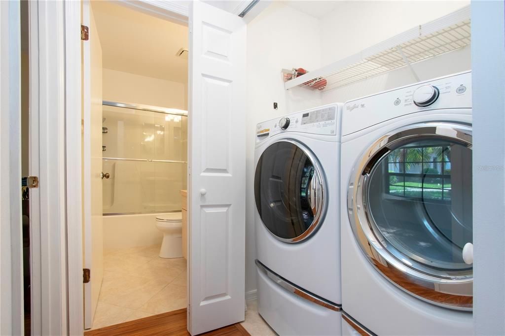 Full size Washer/Dryer