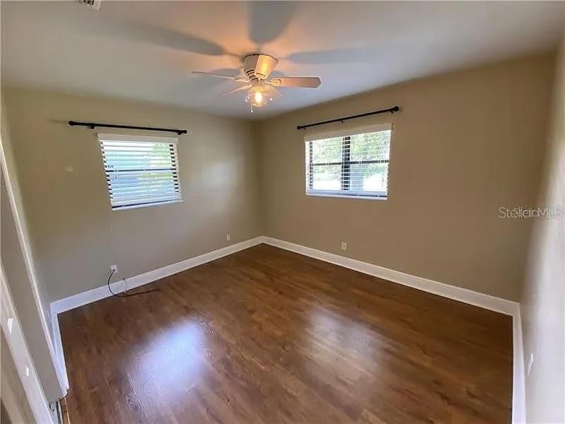 For Rent: $2,999 (3 beds, 2 baths, 1136 Square Feet)