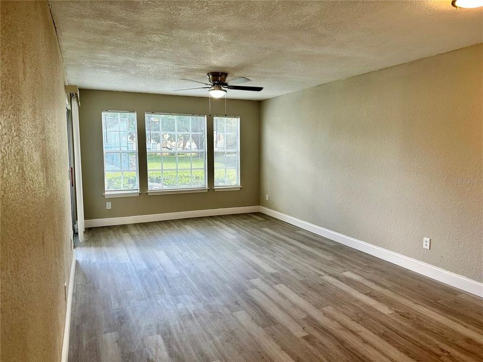 For Rent: $1,500 (1 beds, 1 baths, 627 Square Feet)