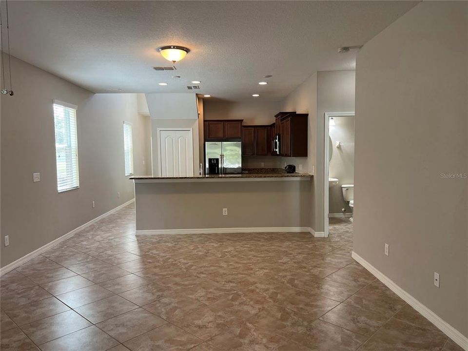 For Sale: $359,900 (4 beds, 2 baths, 2360 Square Feet)