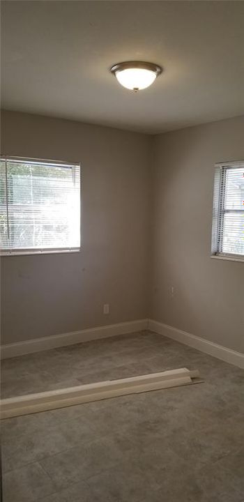 For Rent: $1,795 (3 beds, 1 baths, 922 Square Feet)