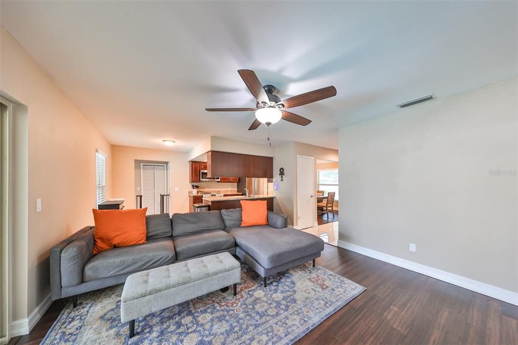 For Sale: $494,900 (4 beds, 2 baths, 1836 Square Feet)