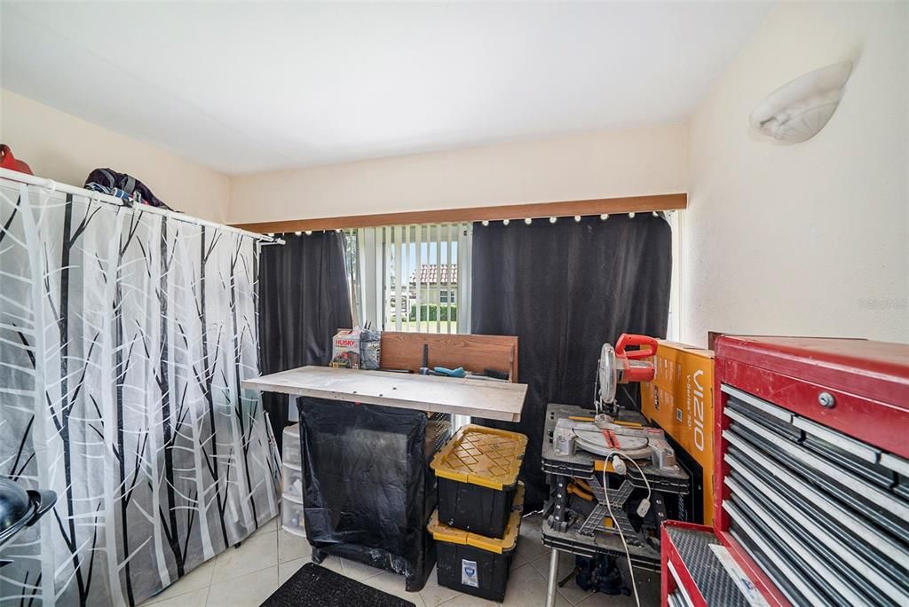 For Sale: $269,500 (2 beds, 2 baths, 1025 Square Feet)