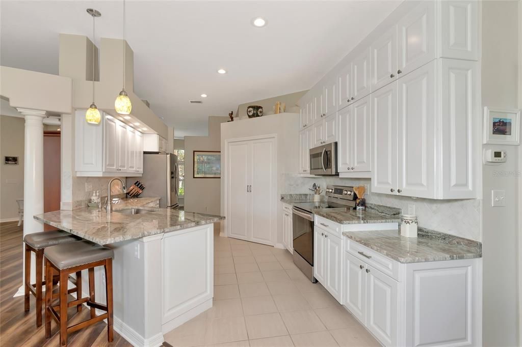 For Sale: $649,900 (3 beds, 2 baths, 2000 Square Feet)