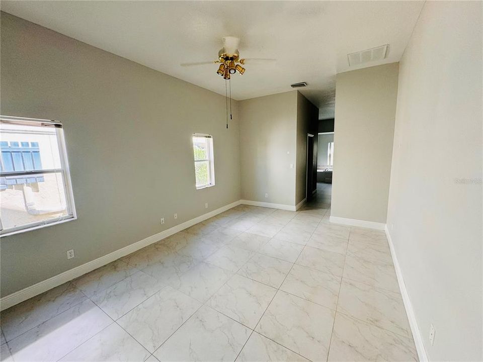 For Rent: $3,600 (3 beds, 2 baths, 2612 Square Feet)