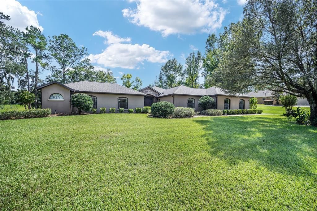 For Sale: $699,000 (4 beds, 3 baths, 3286 Square Feet)