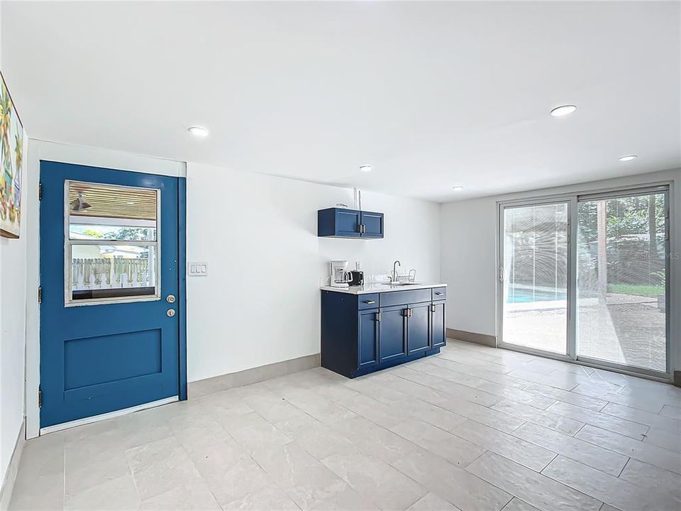 For Sale: $495,000 (3 beds, 2 baths, 3830 Square Feet)