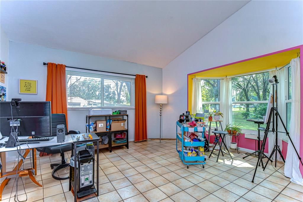 Active With Contract: $435,000 (3 beds, 2 baths, 1967 Square Feet)