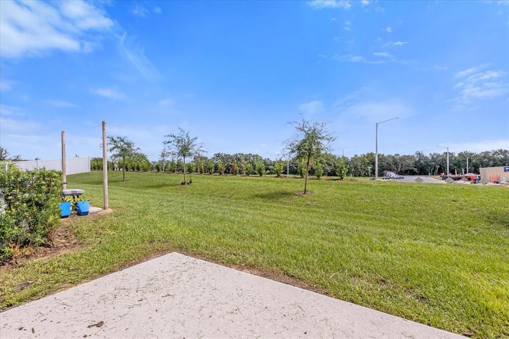 For Sale: $301,000 (3 beds, 2 baths, 1404 Square Feet)