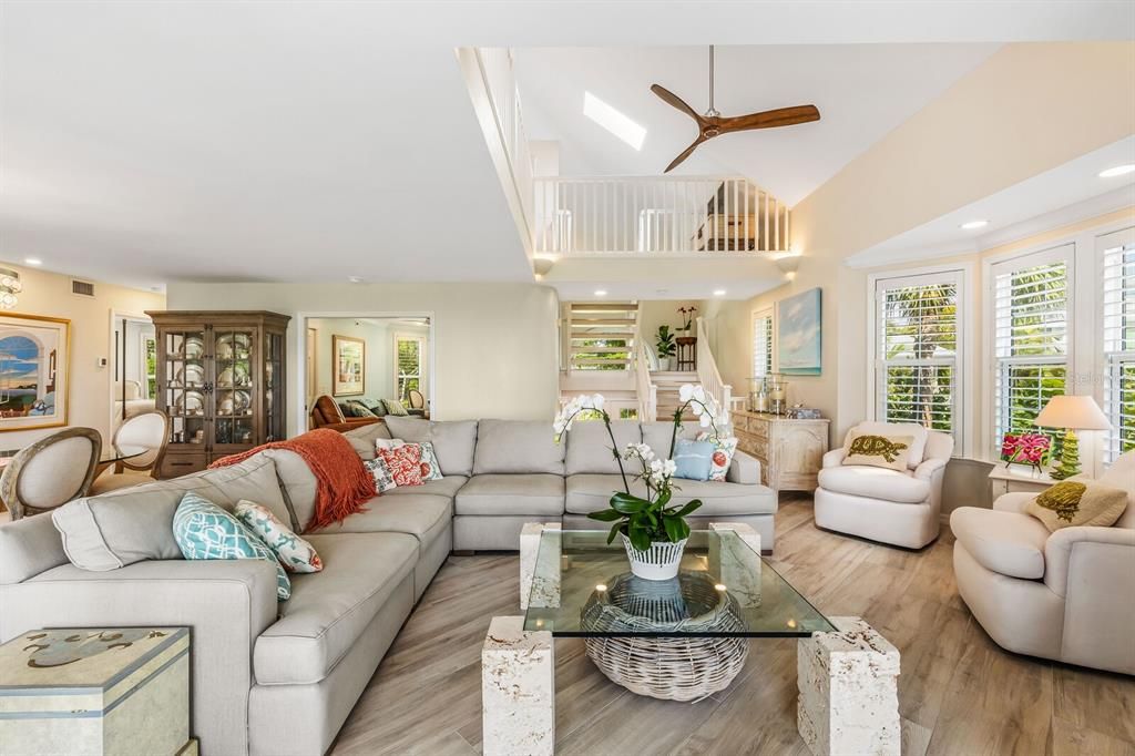 For Sale: $5,900,000 (3 beds, 4 baths, 3351 Square Feet)