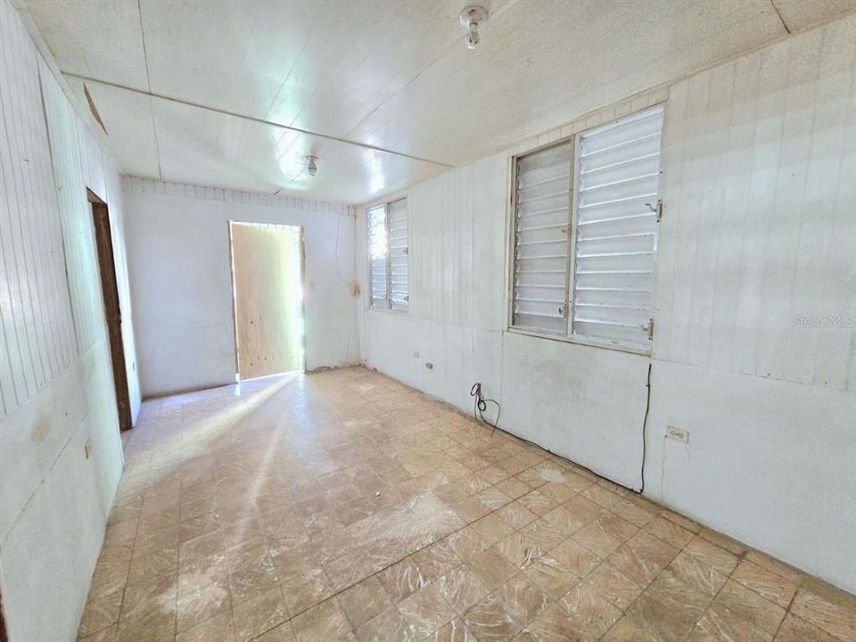 En Venta: $60,000 (3 camas, 1 baños, 744 Pies cuadrados)