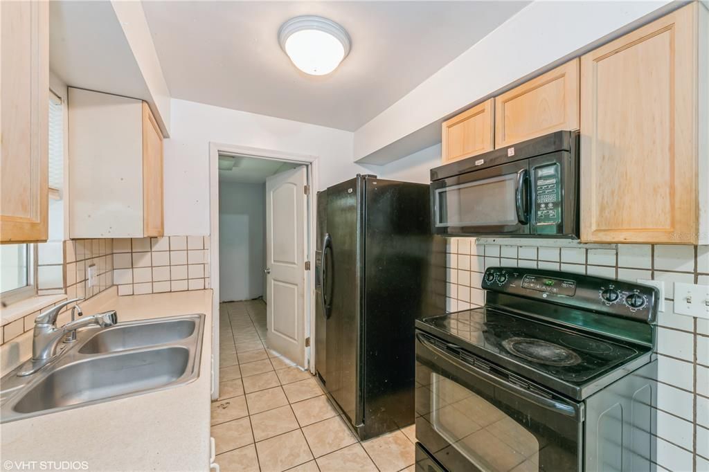 For Sale: $235,000 (3 beds, 1 baths, 1158 Square Feet)