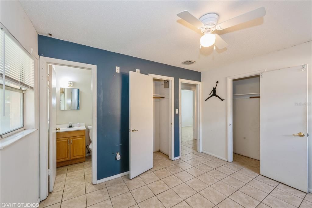 For Sale: $235,000 (3 beds, 1 baths, 1158 Square Feet)