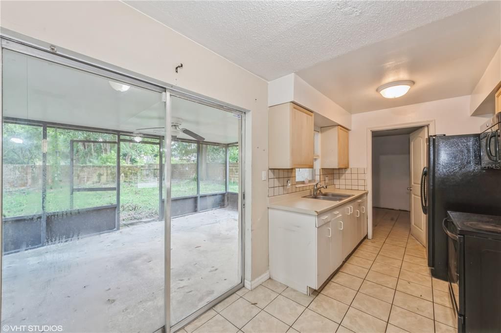 For Sale: $235,000 (3 beds, 1 baths, 1158 Square Feet)