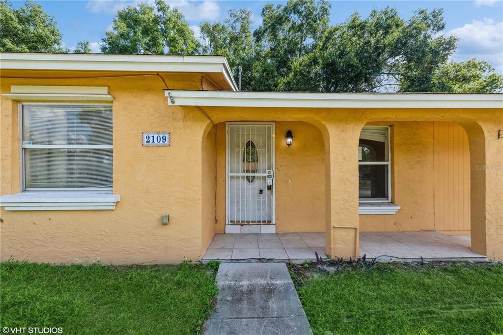 For Sale: $235,000 (3 beds, 1 baths, 1158 Square Feet)