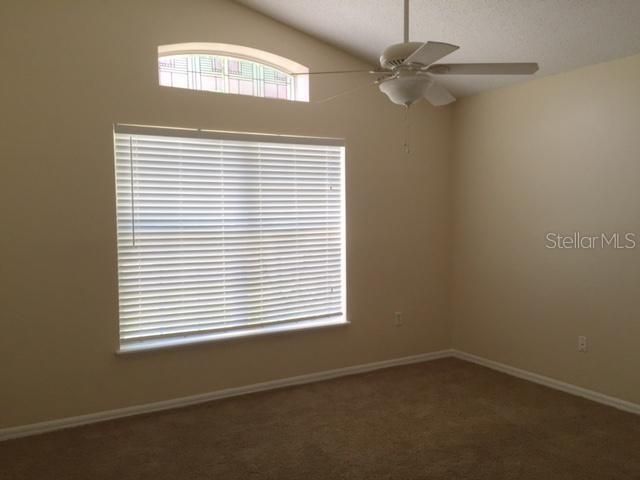 For Rent: $1,995 (3 beds, 2 baths, 1220 Square Feet)