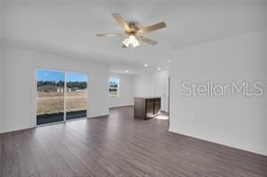 For Sale: $303,000 (3 beds, 2 baths, 1401 Square Feet)