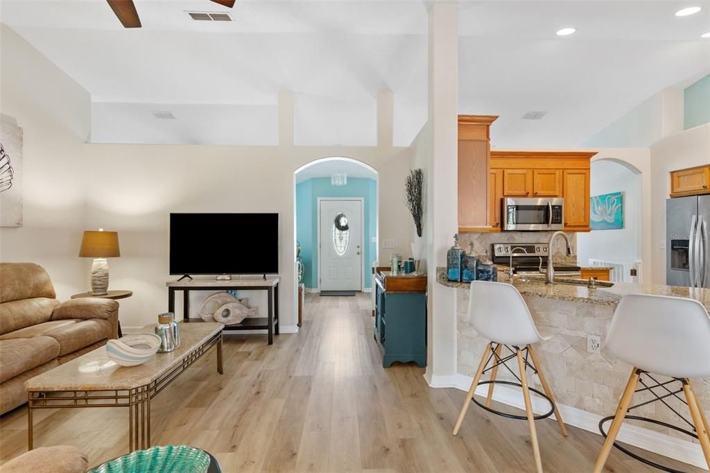 Active With Contract: $399,000 (3 beds, 2 baths, 1669 Square Feet)