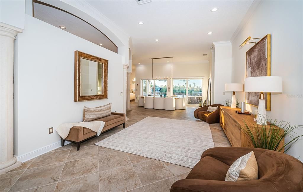 Active With Contract: $3,995,000 (4 beds, 3 baths, 3245 Square Feet)