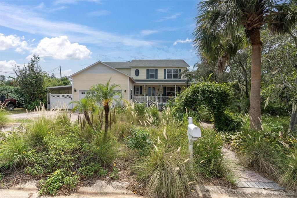 For Sale: $735,000 (3 beds, 2 baths, 2222 Square Feet)