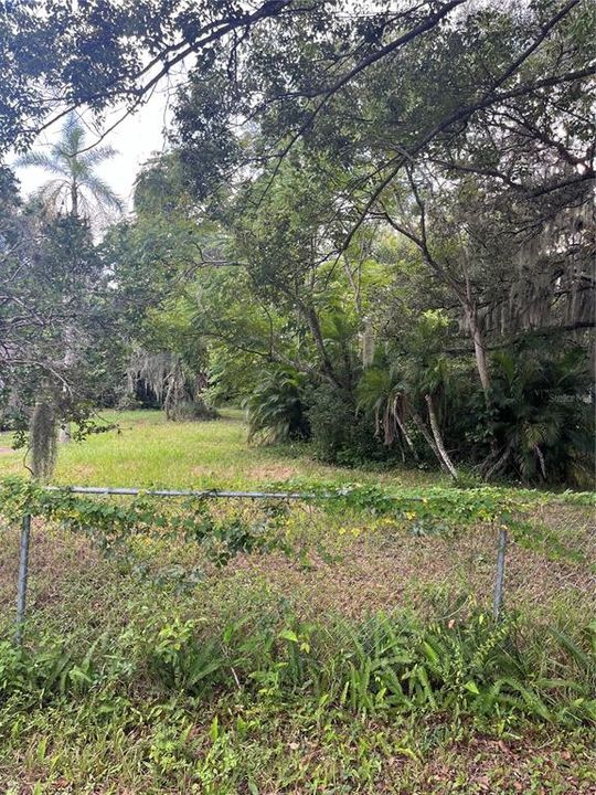 En Venta: $140,000 (0.21 acres)