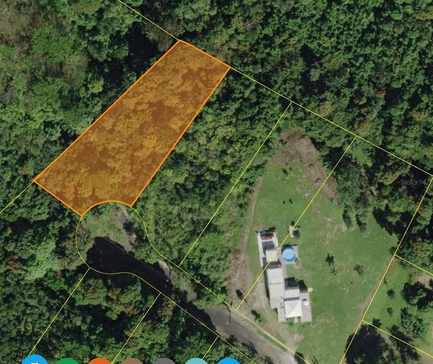 На продажу: $70,000 (0.59 acres)